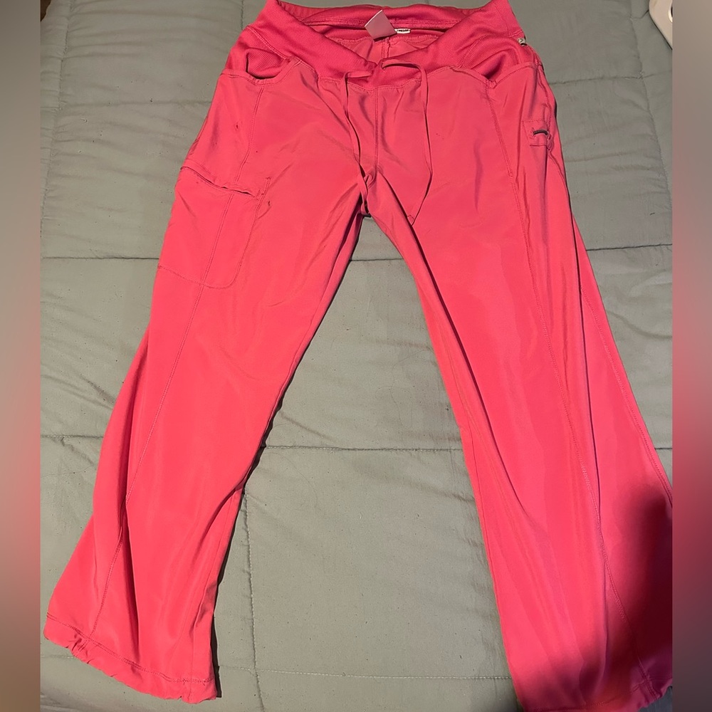 Cherokee infinity large petite pink scrub pants.
